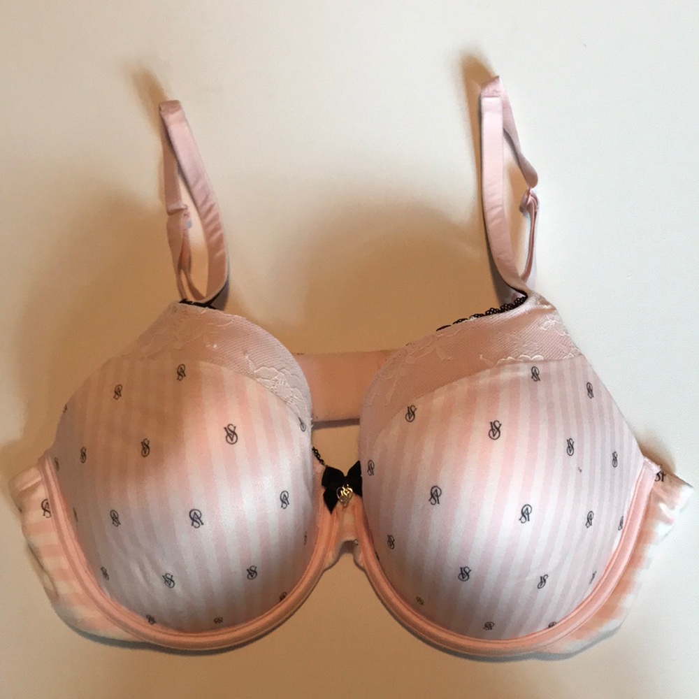 Victoria’s Secret Body by Victoria Bra